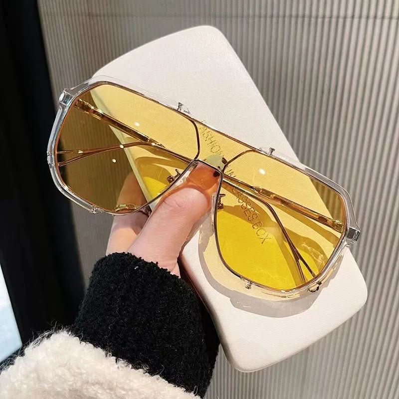 OVERSIZE SHADE - Square women's sunglasses with UV400 & colour change lenses - Image 10