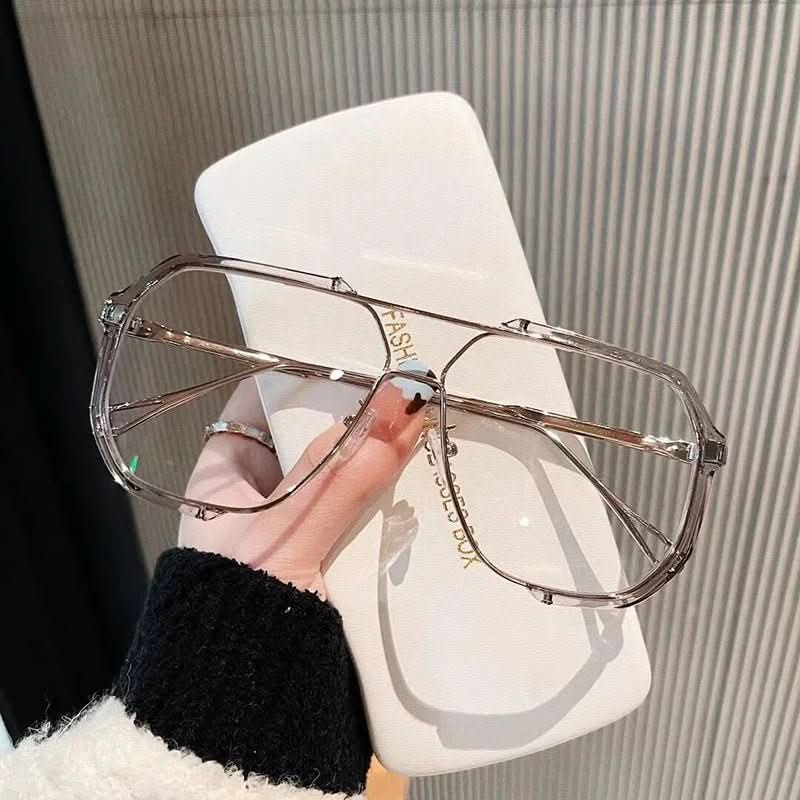 OVERSIZE SHADE - Square women's sunglasses with UV400 & colour change lenses - Image 12