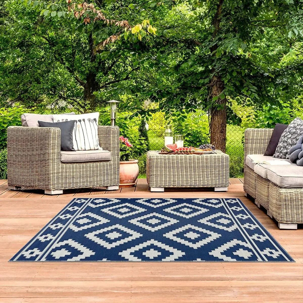 PATIOLOOM – High-quality outdoor garden rug, easy to clean & weatherproof - Image 3