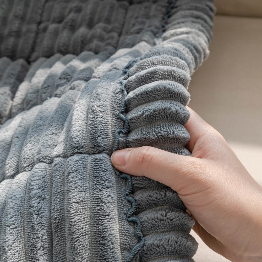 PAWFLANNEL – Soft Flannel Pet Mat to Protect Sofa and Bed - Image 5