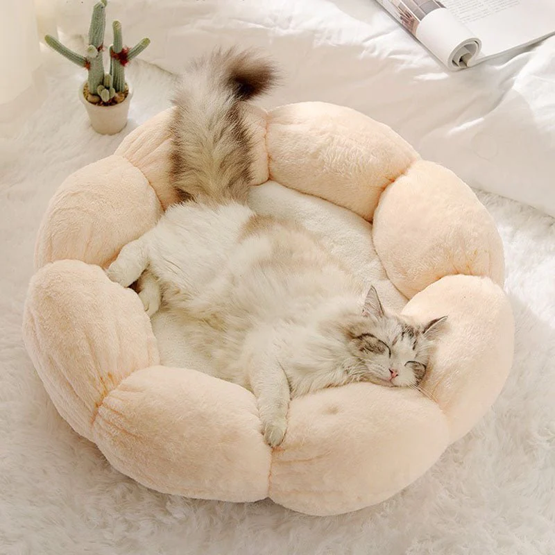 PAWFLORA – Cat Bed in Flower Shape for Deep Sleep and Relaxation - Image 9