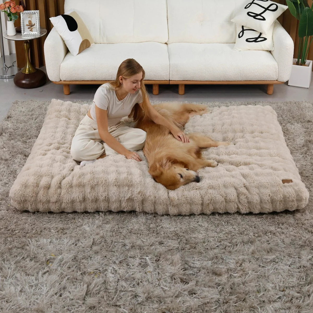PAWLYTE – Thick plush bed with water-repellent cover - Image 8