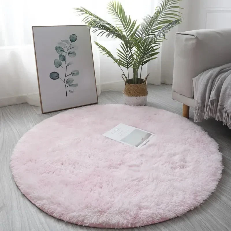 PLUSHIA – Ultra-soft round plush rug for cozy living spaces - Image 3