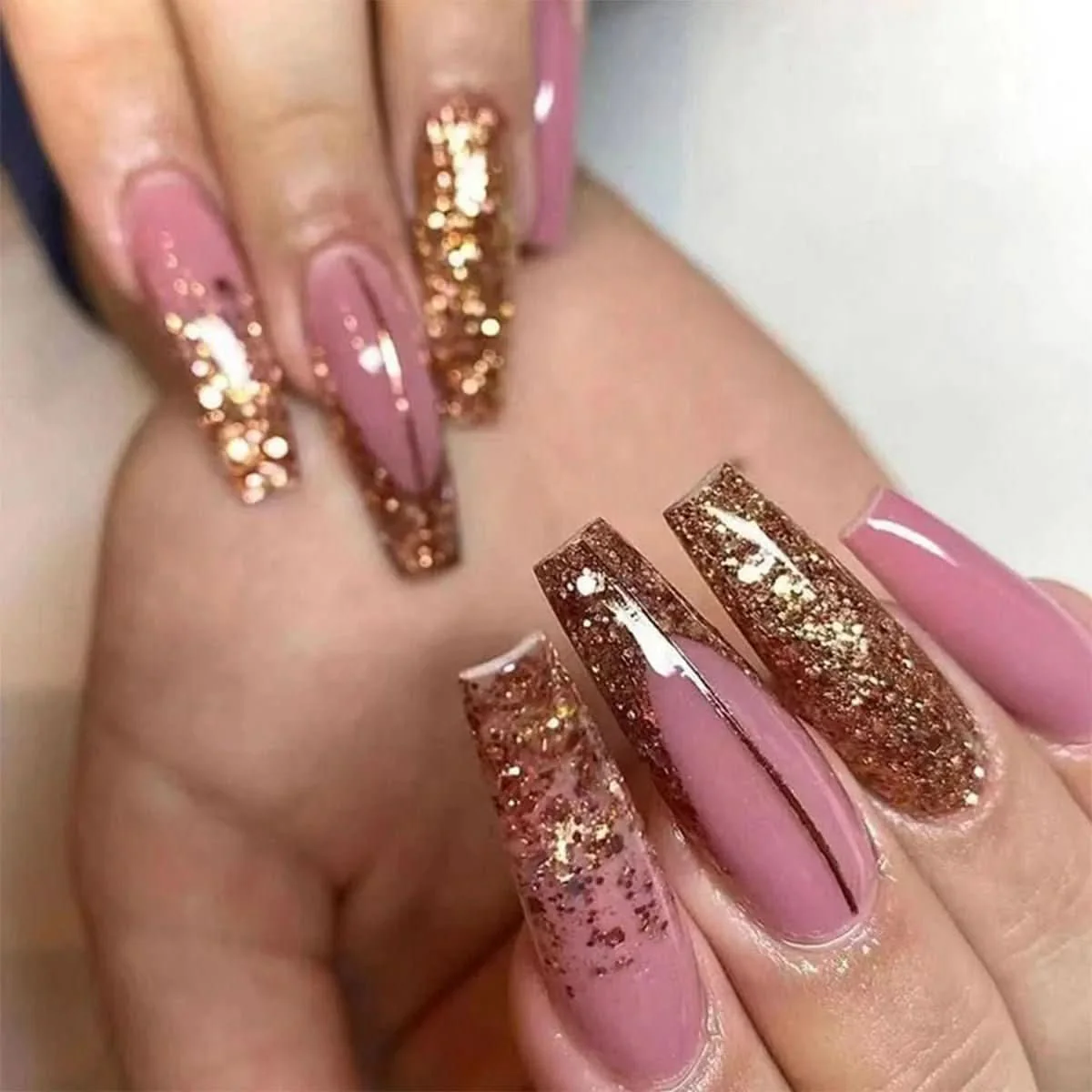 Presson Chic - 24 pieces pink nails with design | Quick to apply & elegant for any occasion - Image 13