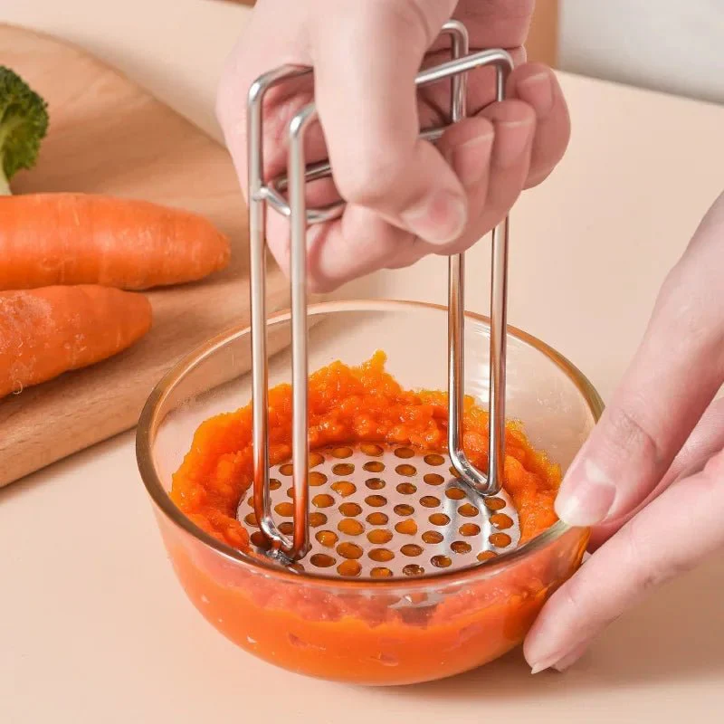 PUREMASH – Ergonomic stainless steel potato masher for effortless, smooth pureeing - Image 4