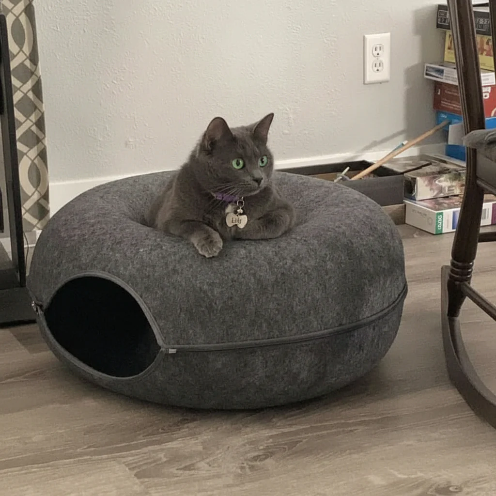 Purrfect Den - Luxury cat tunnel with sleeping area - Image 3