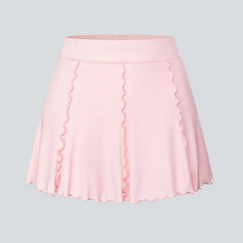 RIBBEDKNIT - Feminine 2-in-1 tennis skirt with playful flounce hem - Image 7