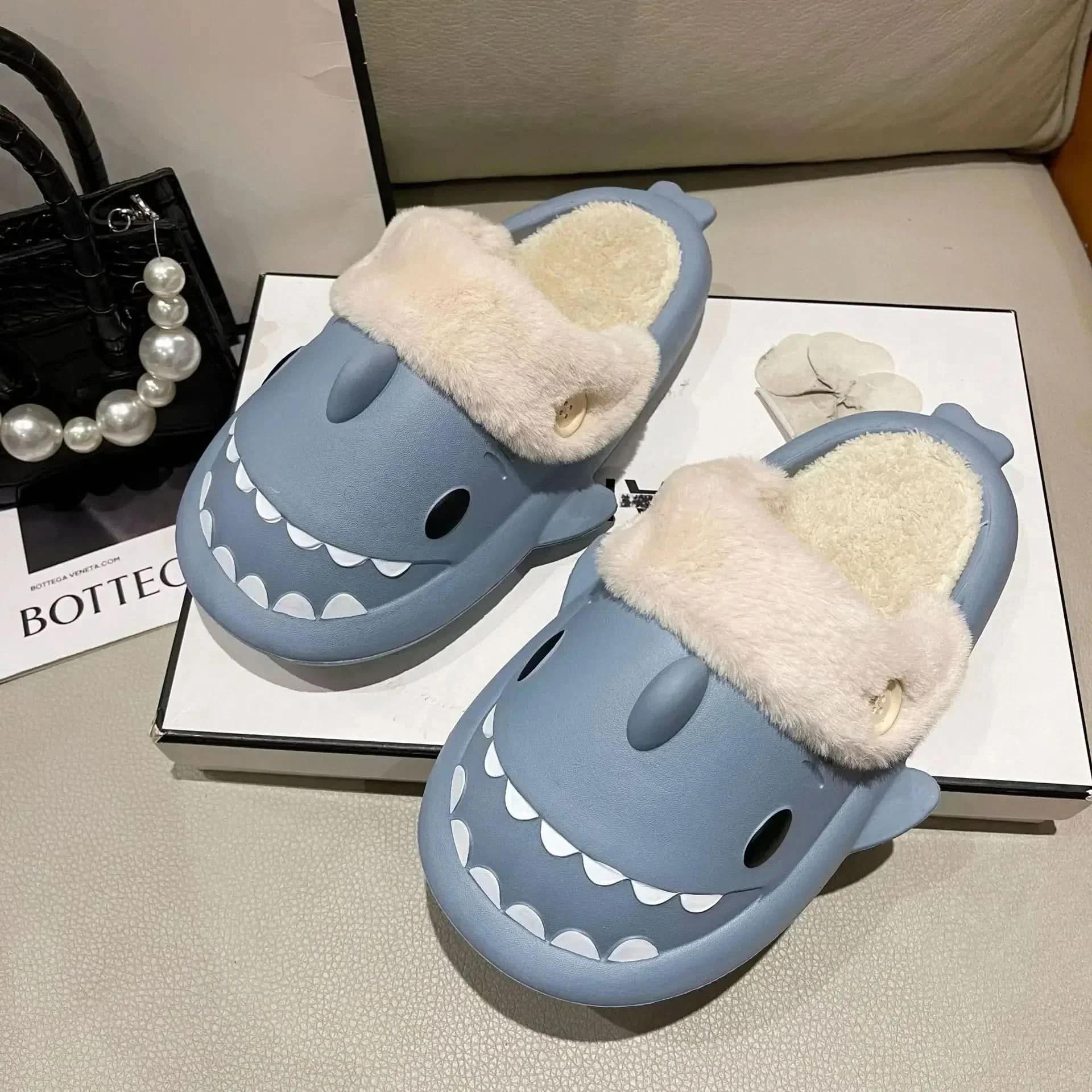 SharkySteps - Playful shark slippers for warm & stylish winter evenings at home - Image 10
