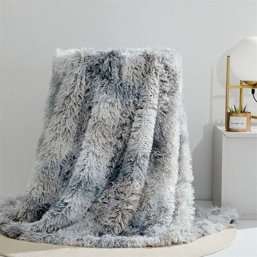 SILKFURIA – Soft artificial fur blanket with velvet-like warmth - Image 7