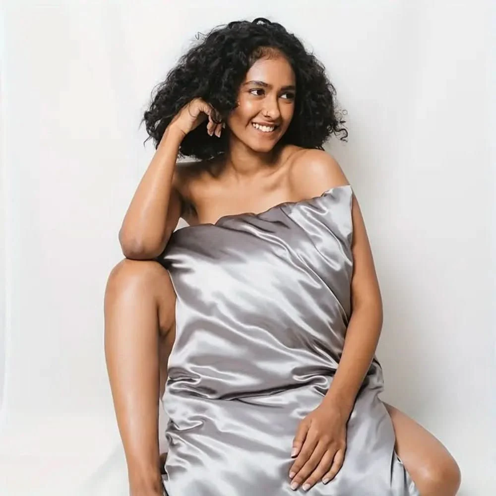 SilkGlow Pillowcase – Luxurious Silk Pillowcases for Gentle Sleep - Image 2