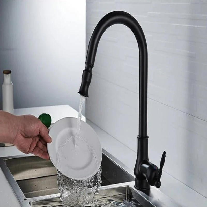 SMARTSPOUT – Kitchen faucet with pull-out function in antique bronze and touch sensor - Image 9