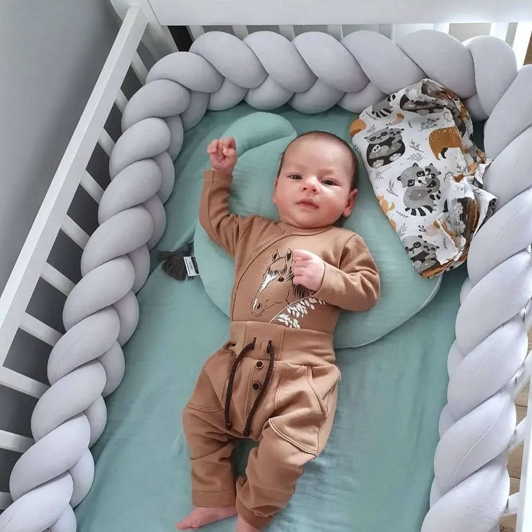 SnuggleNest - Woven baby pillow for safe and restful sleep - Image 3