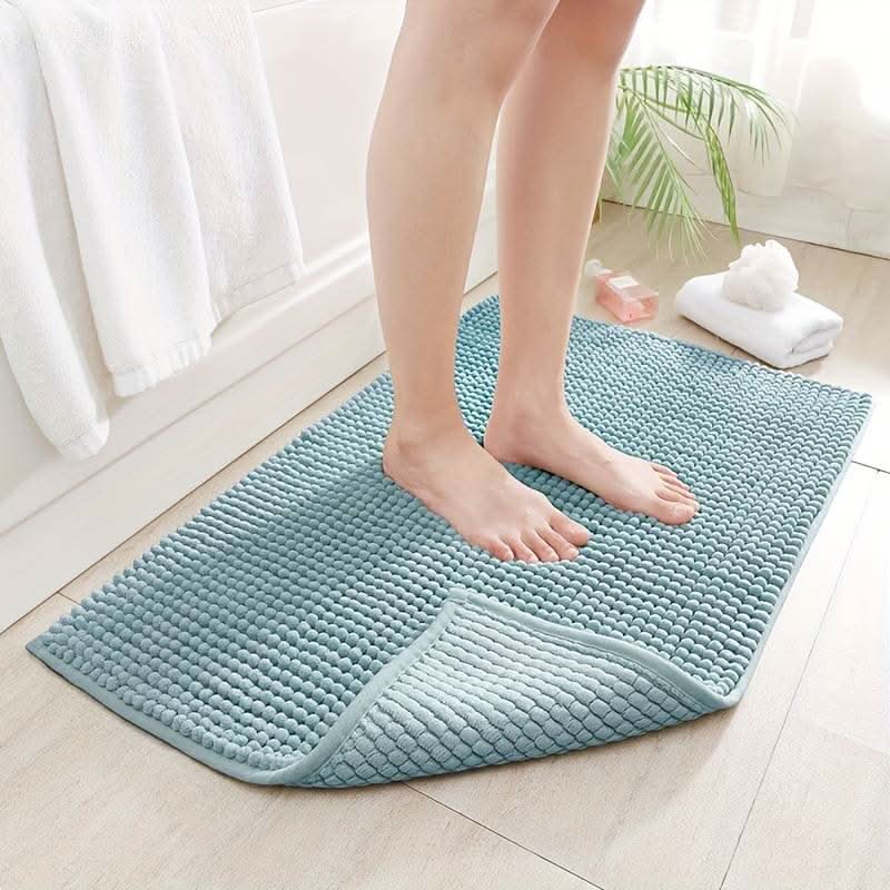 SOFTDRY COMFORT – Chenille Bath Mat with Non-Slip Backing - Image 3