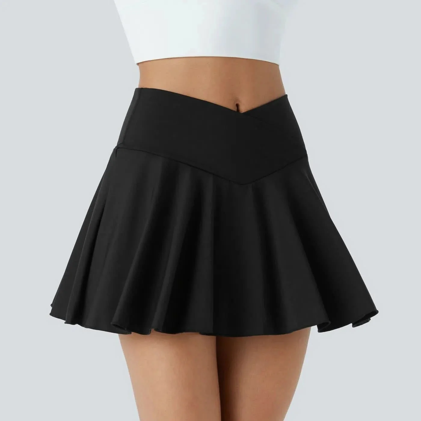 SOFTLYZERO - Airy tennis skirt with integrated shorts & UPF50+ protection - Image 4