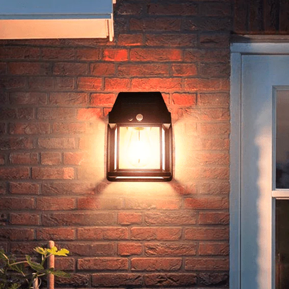Solar-powered garden spotlight with motion detector - Waterproof, environmentally friendly & easy to install - Image 3