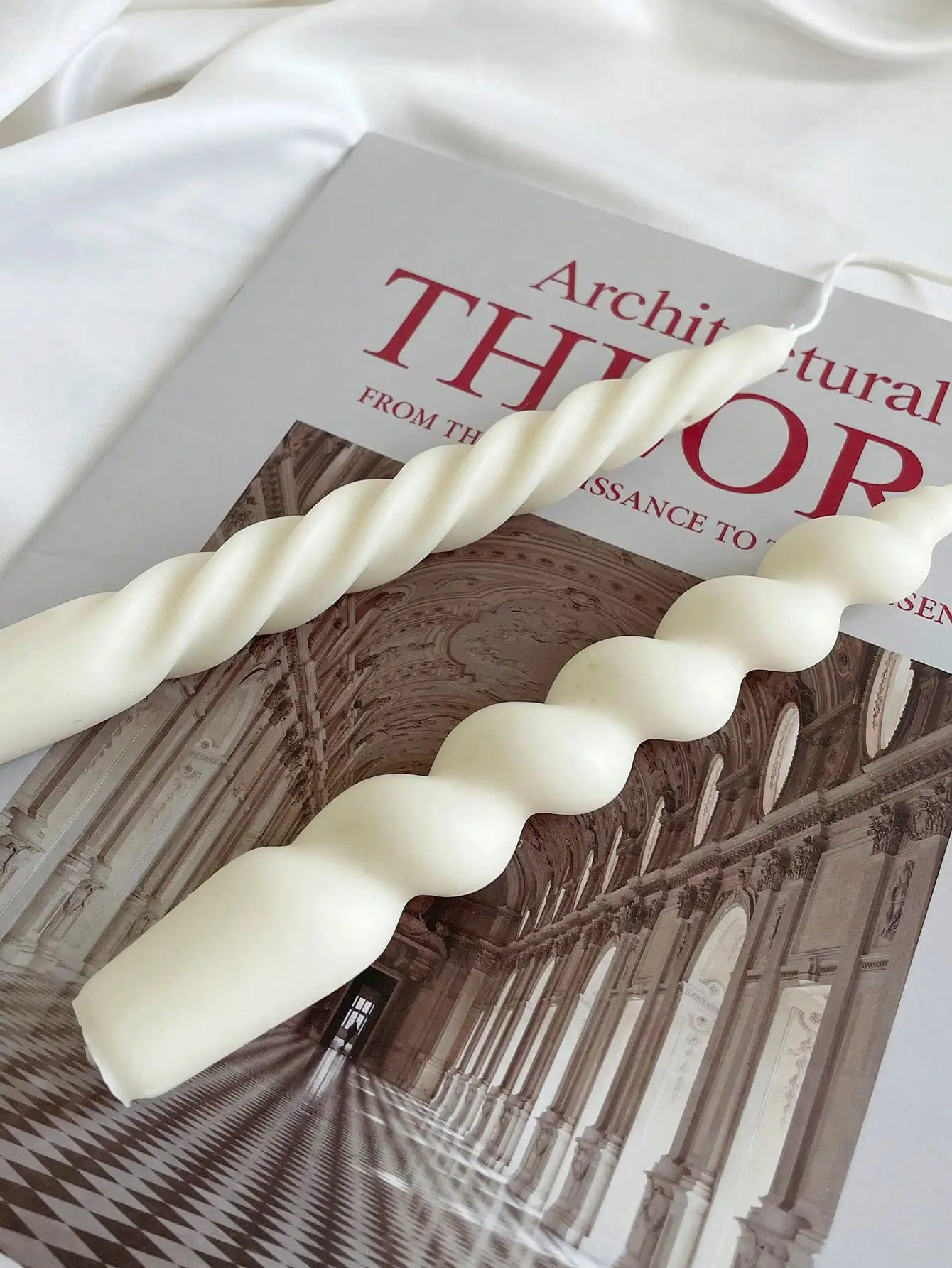SOYTWIST – Elegant twisted taper candles made from soy wax for a gentle ambiance - Image 4