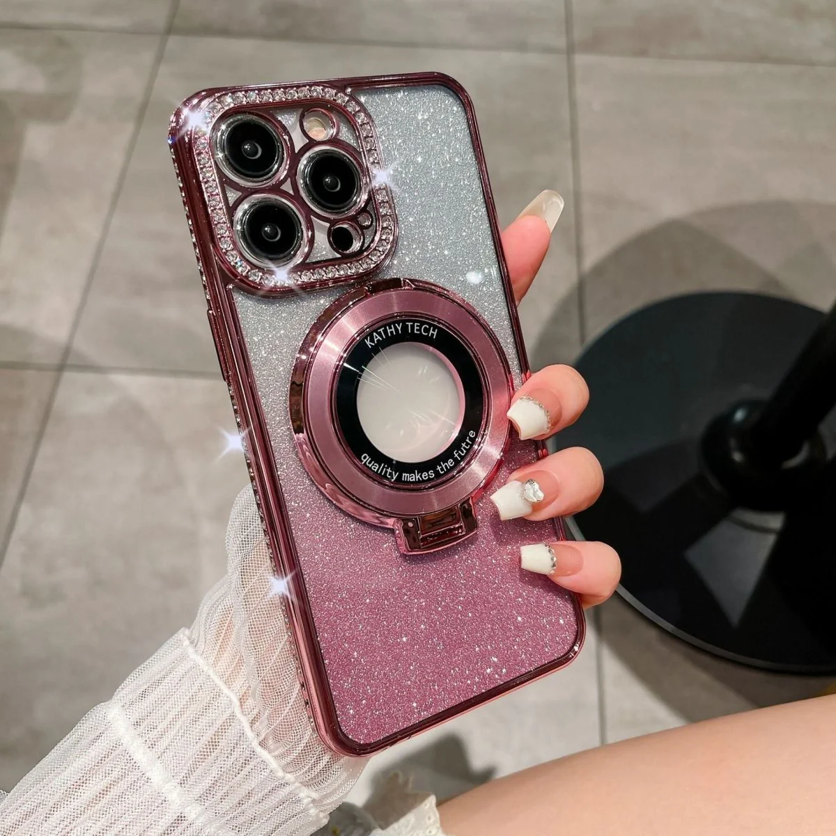 SPARKRING – Glittering MagSafe Phone Holder with Magnetic Attachment - Image 2