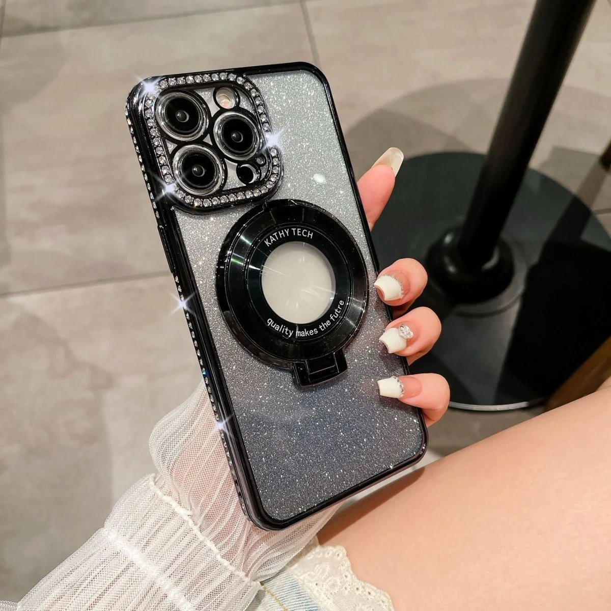 SPARKRING – Glittering MagSafe Phone Holder with Magnetic Attachment - Image 8
