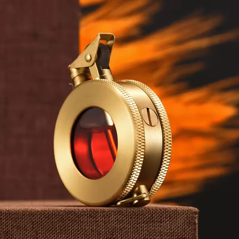 SPARKVION – Retro storm lighter with sturdy metal housing - Image 4