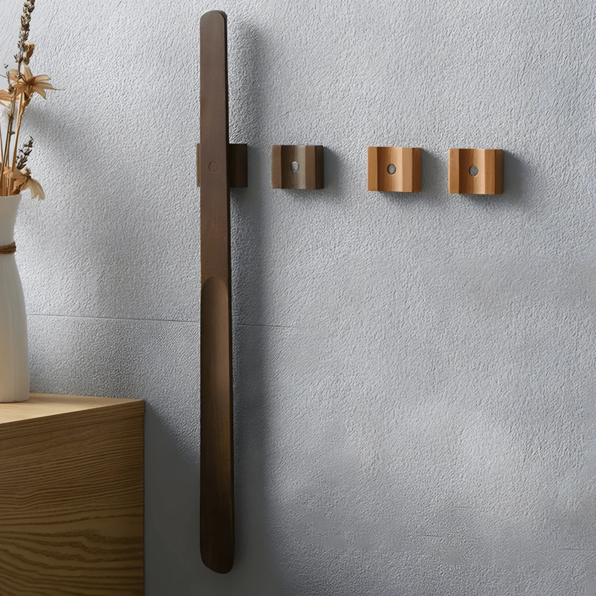 STEPREACHER – Extra long magnetic shoehorn made of wood for effortless putting on - Image 4