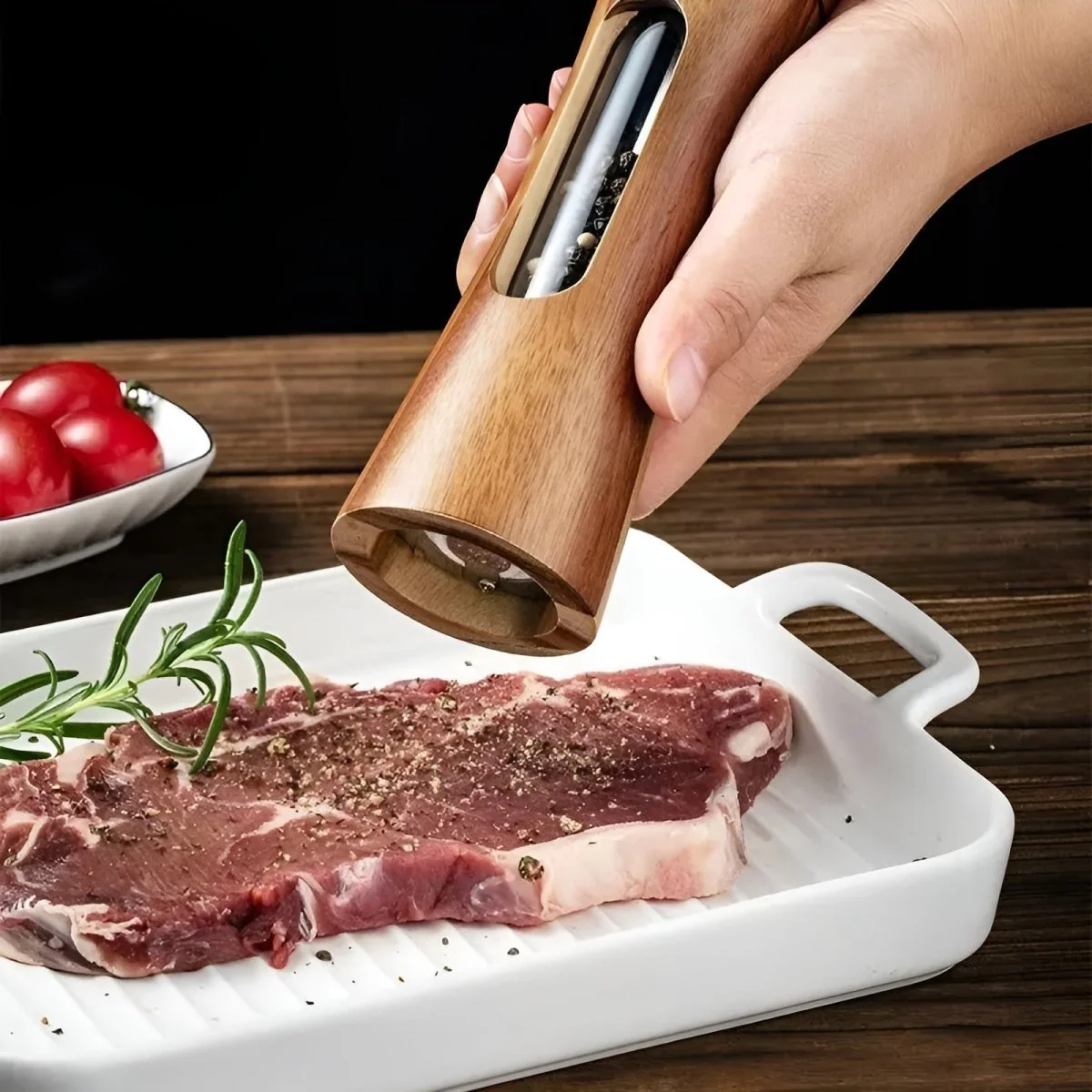 TABLEOAK – Elegant salt and pepper grinders made of wood for precise seasoning - Image 3
