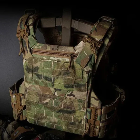 TACTICAL ARMOR CARRIER - Modular protective waistcoat with laser-cut MOLLE & quick-release system - Image 5