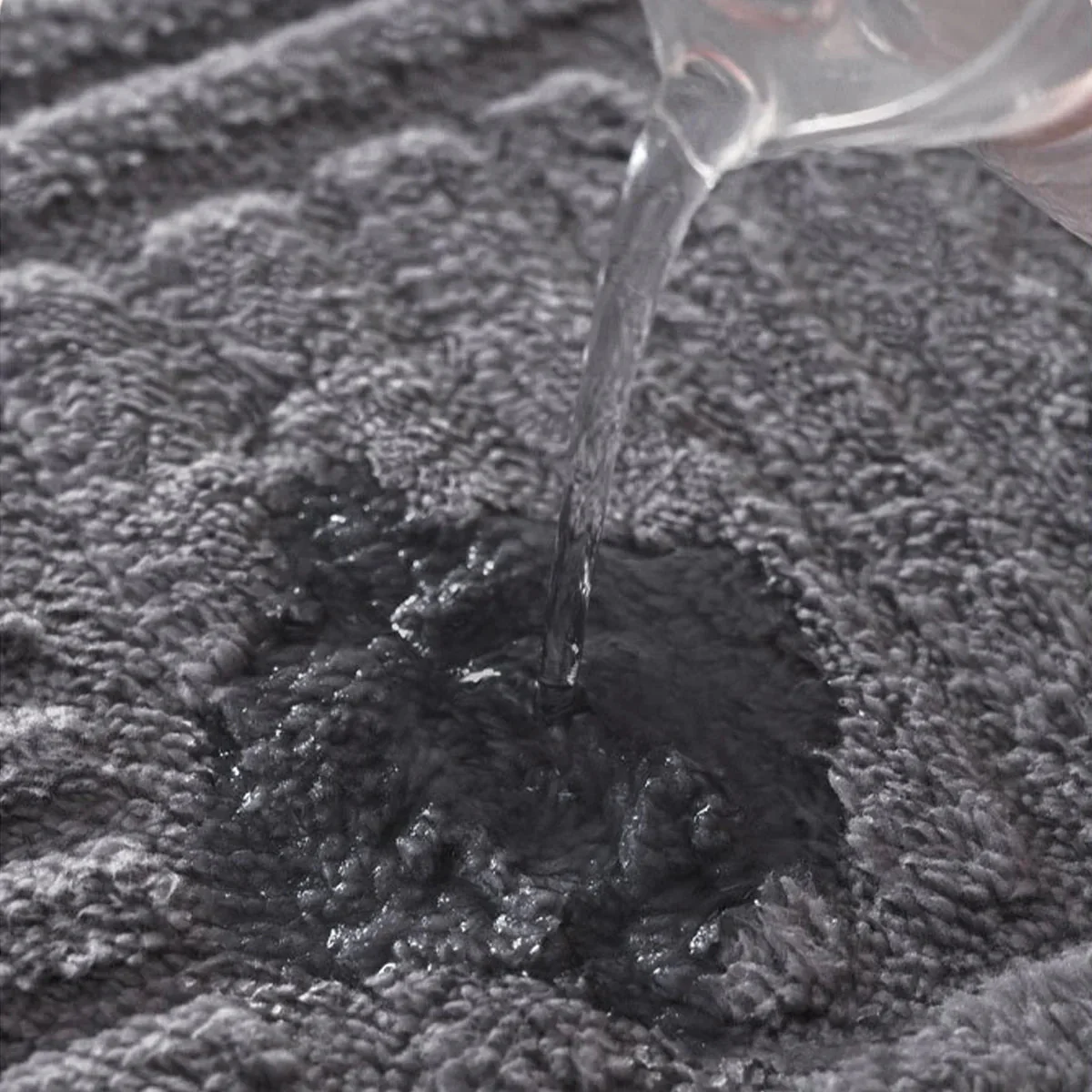 DRY AREA – Thick, non-slip bath mat for safety and comfort - Image 9