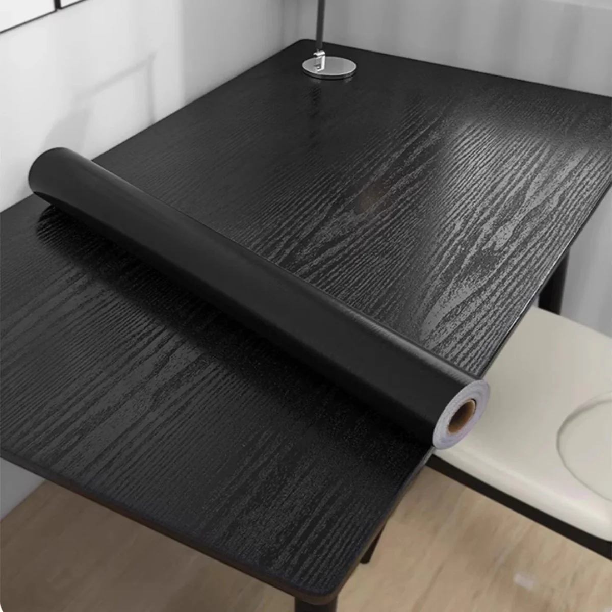 URBANDESIGN – Black peel-and-stick wallpaper in wood look for modern interior upgrades - Image 2