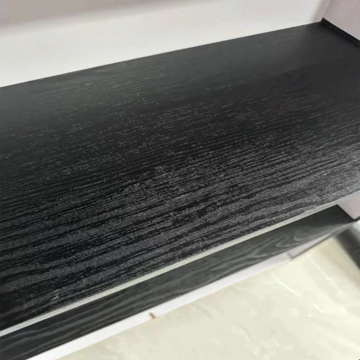 URBANDESIGN – Black peel-and-stick wallpaper in wood look for modern interior upgrades - Image 7