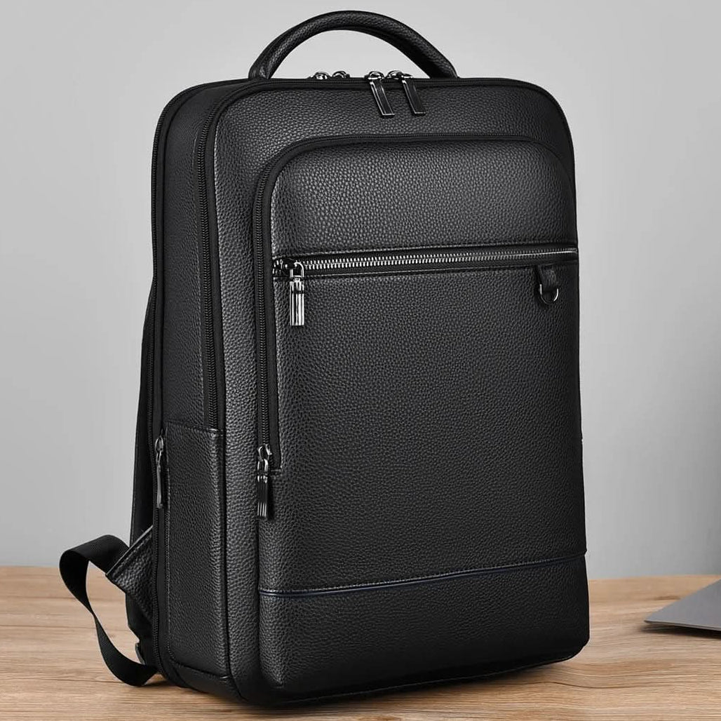 URBANVAULT – Intelligent USB Backpack for Work and Everyday Travel - Image 7