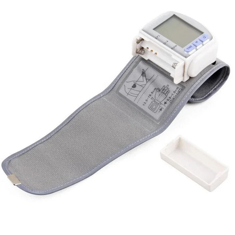 VITALCUFF – Digital Wrist Cuff for Blood Pressure and Heart Rate - Image 5