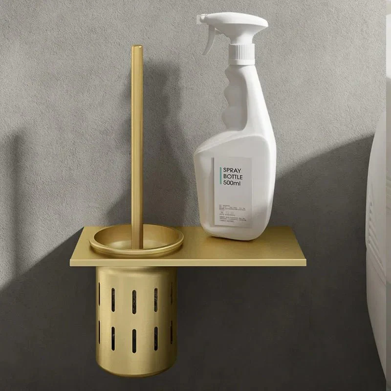 WALLGOLD – Wall-mounted toilet brush set in brushed gold for elegant bathrooms - Image 3