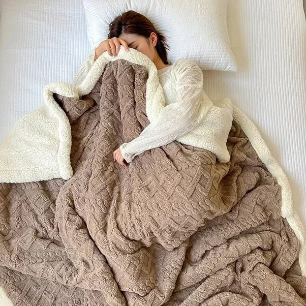 WARMVEL – Cozy Wool Blanket for Home and Office - Image 15