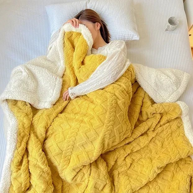 WARMVEL – Cozy Wool Blanket for Home and Office - Image 9