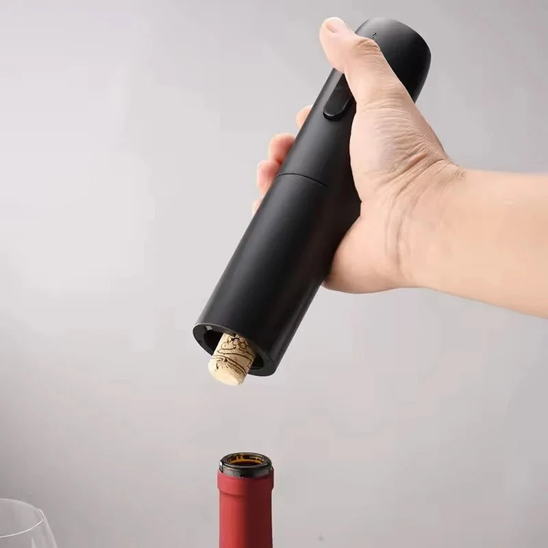 WINEWISE – Automatic Rechargeable Wine Opener Set for Effortless Opening - Image 3