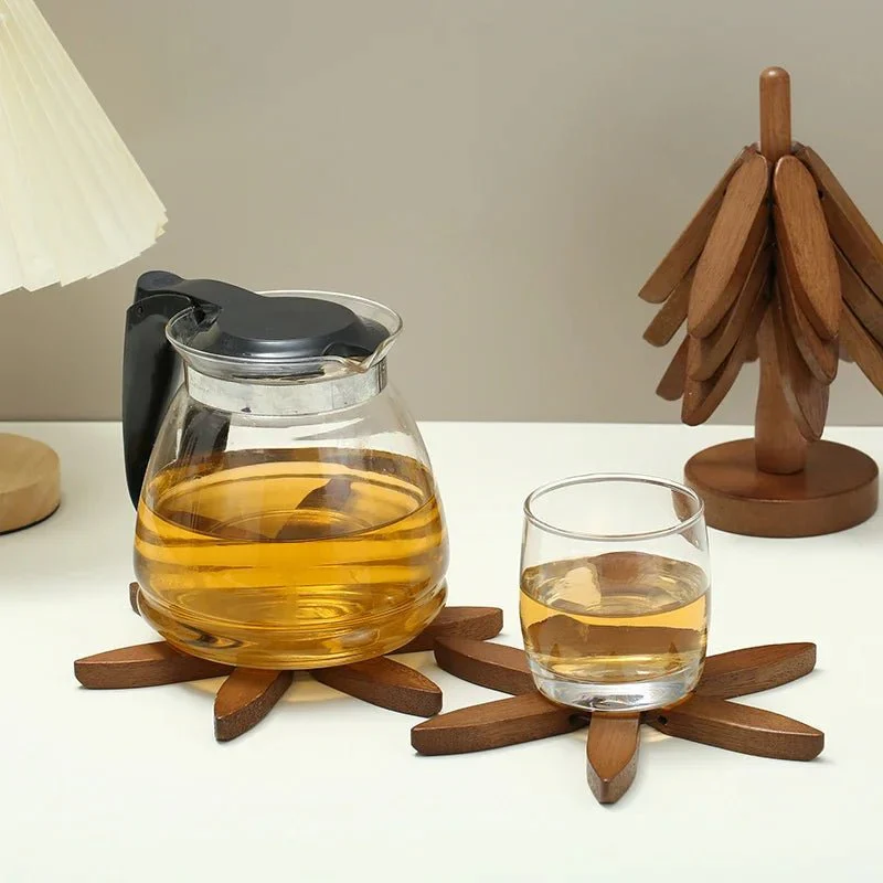 WOODBRAID – 4-piece coaster & pot holder set with bamboo tree design - Image 4