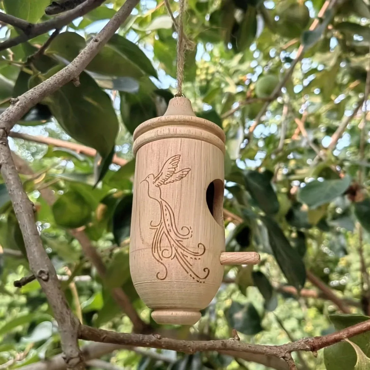WOODPERCH – Elegant Hanging Birdhouse for Garden and Terrace Protection - Image 2