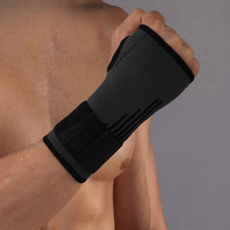WristRelief 3D - Wrist support with innovative 3D compression for pain relief & stabilisation - Image 4